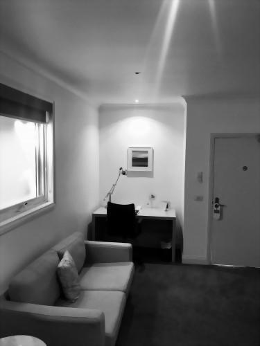 Century Inn Traralgon - Room